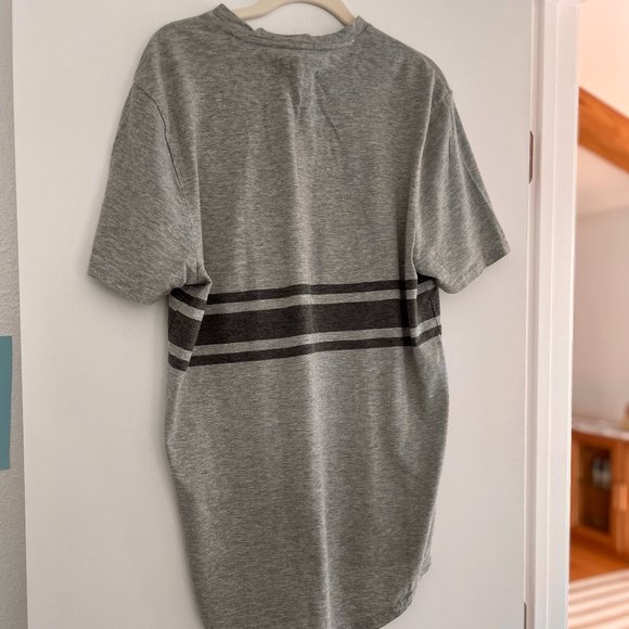 Five Four Men's Grey Front Pocket Crew T-Shirt with Diagonal Stripe, Size Med… - Picture 2 of 3